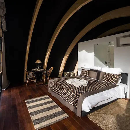 Room8 Luxury Glamping *